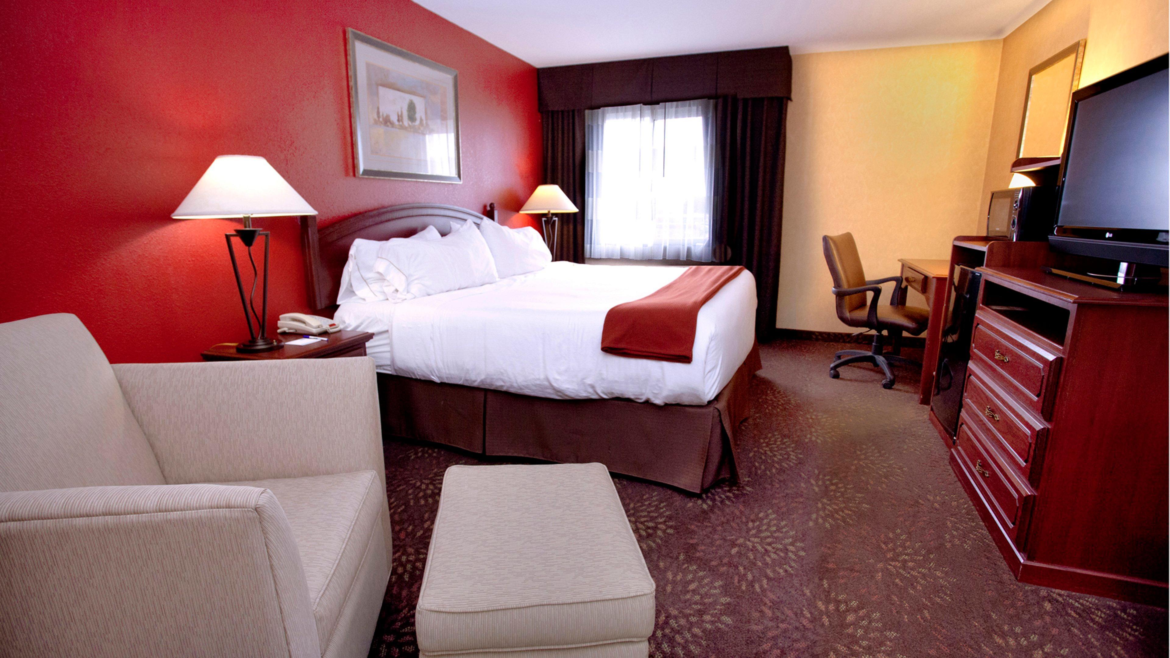 Holiday Inn Express Jamestown By Ihg Luaran gambar